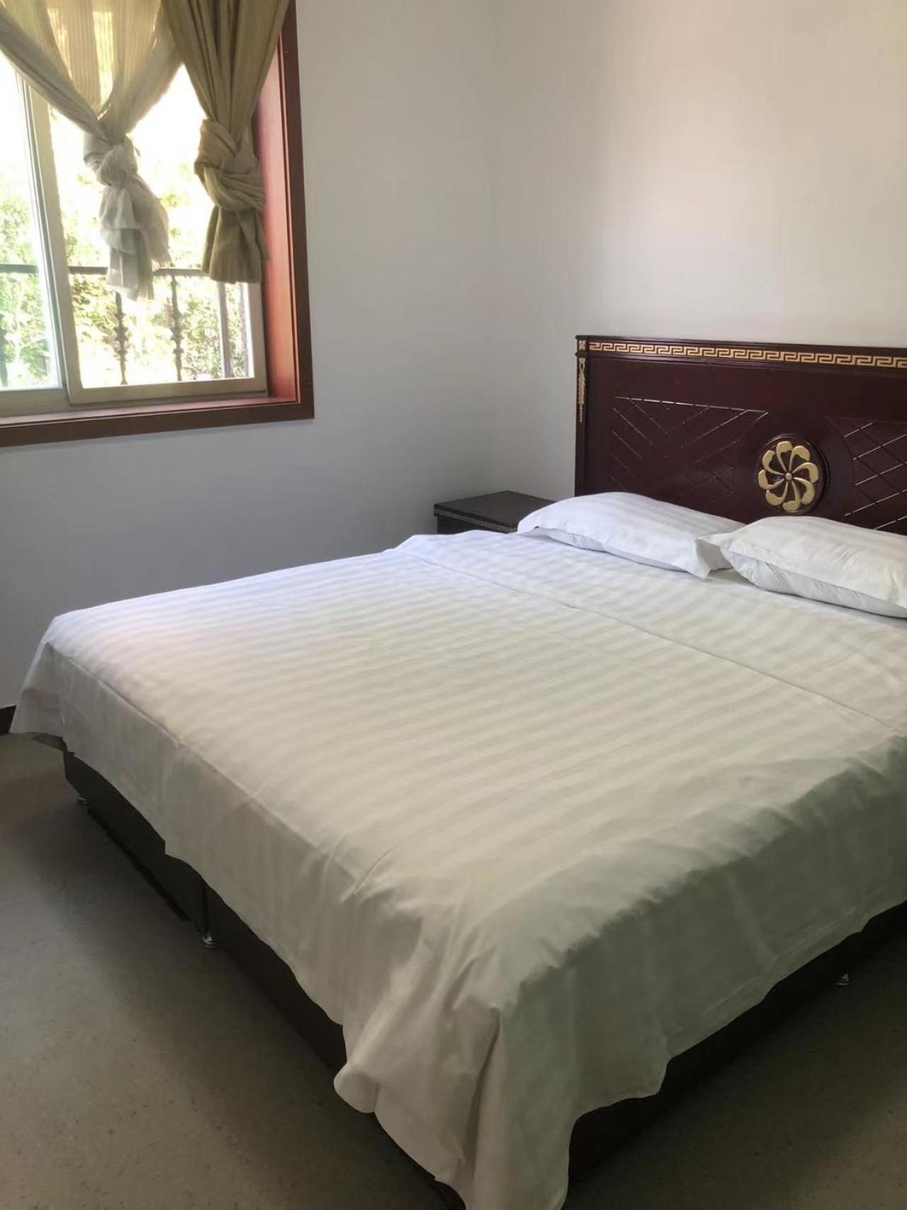 Chengdu Sichuan University Budget Hotel Bagian luar foto